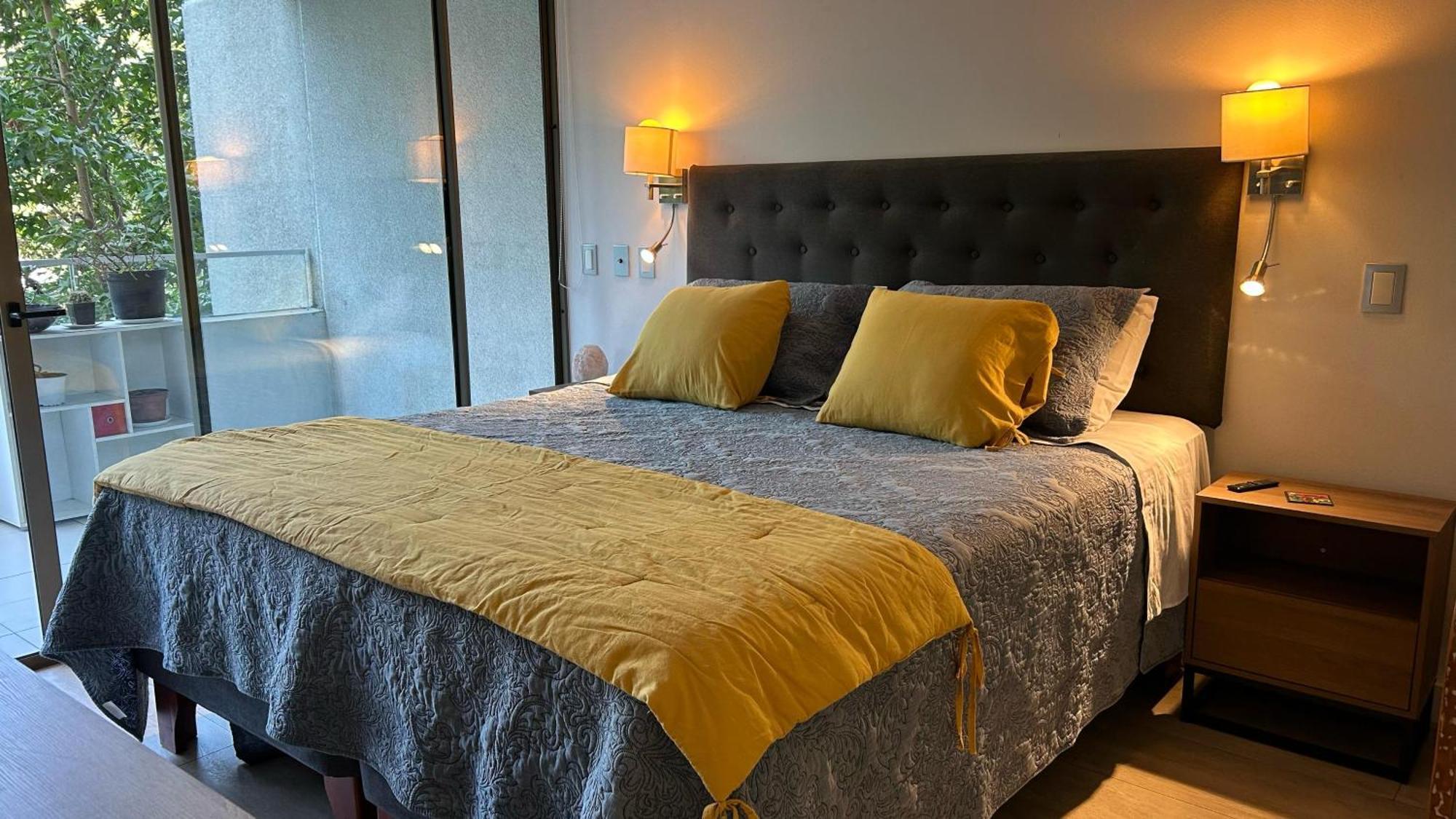 Apartamento En Condes Frente A Parque Araucano Santiago
